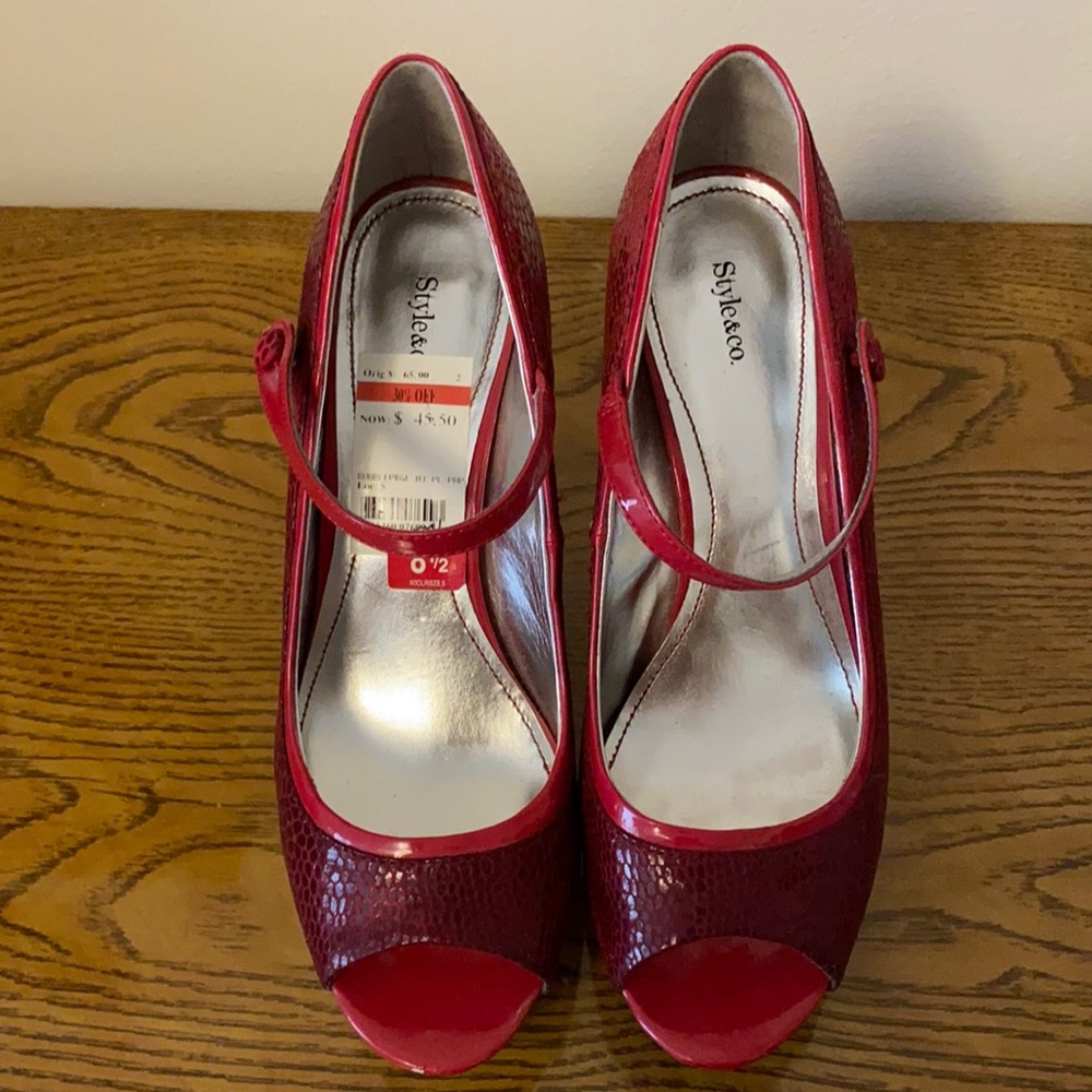 Style & Co. red heels